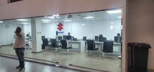 Suzuki Bodyshop Sajaa — photo 1 of 4