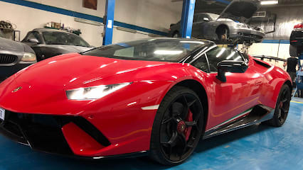 ZNZ Garage EST. — photo 1 of 6