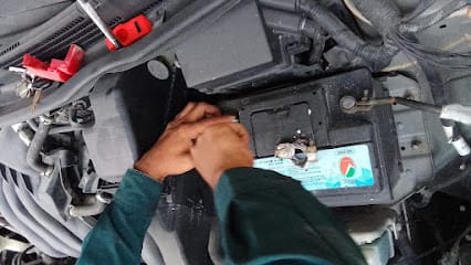 Car Battery Shop and Car Mechanic — photo 1 of 5