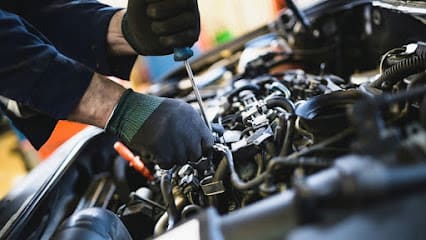 JSIR Muwaileh Auto Maintenance — photo 1 of 6