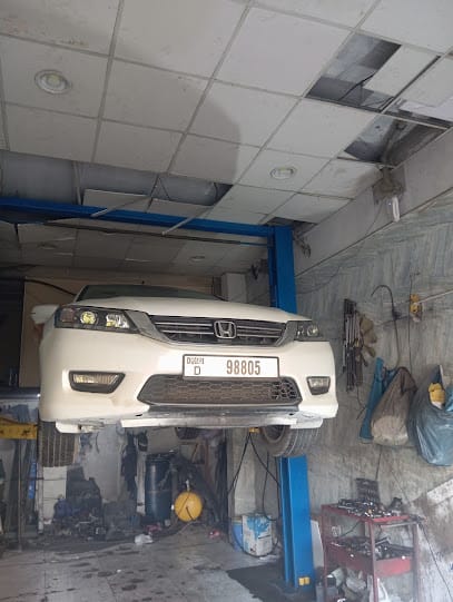 DXB Car repair — photo 1 of 2