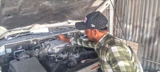 car battery replacement and service — photo 1 of 3
