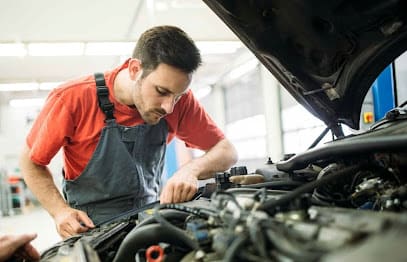 DUBAI AUTO CAR SERVICES — photo 1 of 4