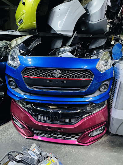 All cars auto parts Sharjah , UAE — photo 1 of 6