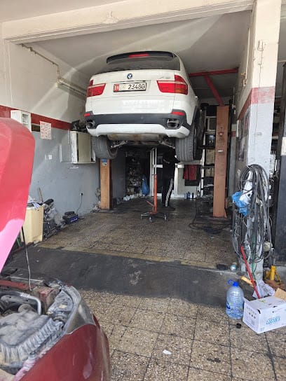 Top Gear Garage — photo 1 of 3