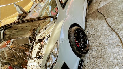Filipino Garage — photo 1 of 5