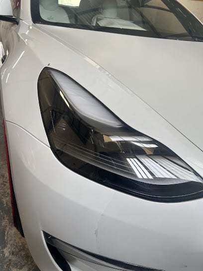 Powerzone auto garage LLC — photo 1 of 2