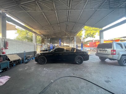 Express Tune Auto Repairing Garage L.L.C — photo 1 of 4
