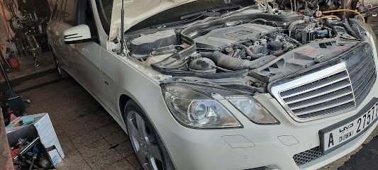 Garage anwar sharjah — photo 1 of 2