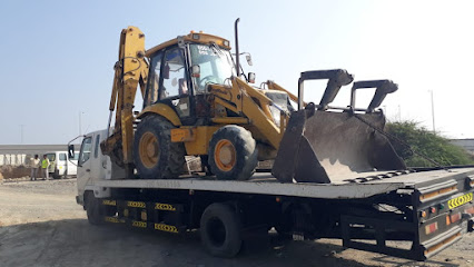 Towing and roadside assistance Fujairah خدمة الفجيرة للاسترداد والقطر