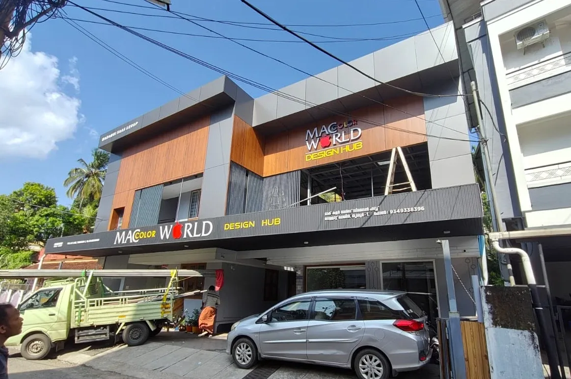 Macc color world