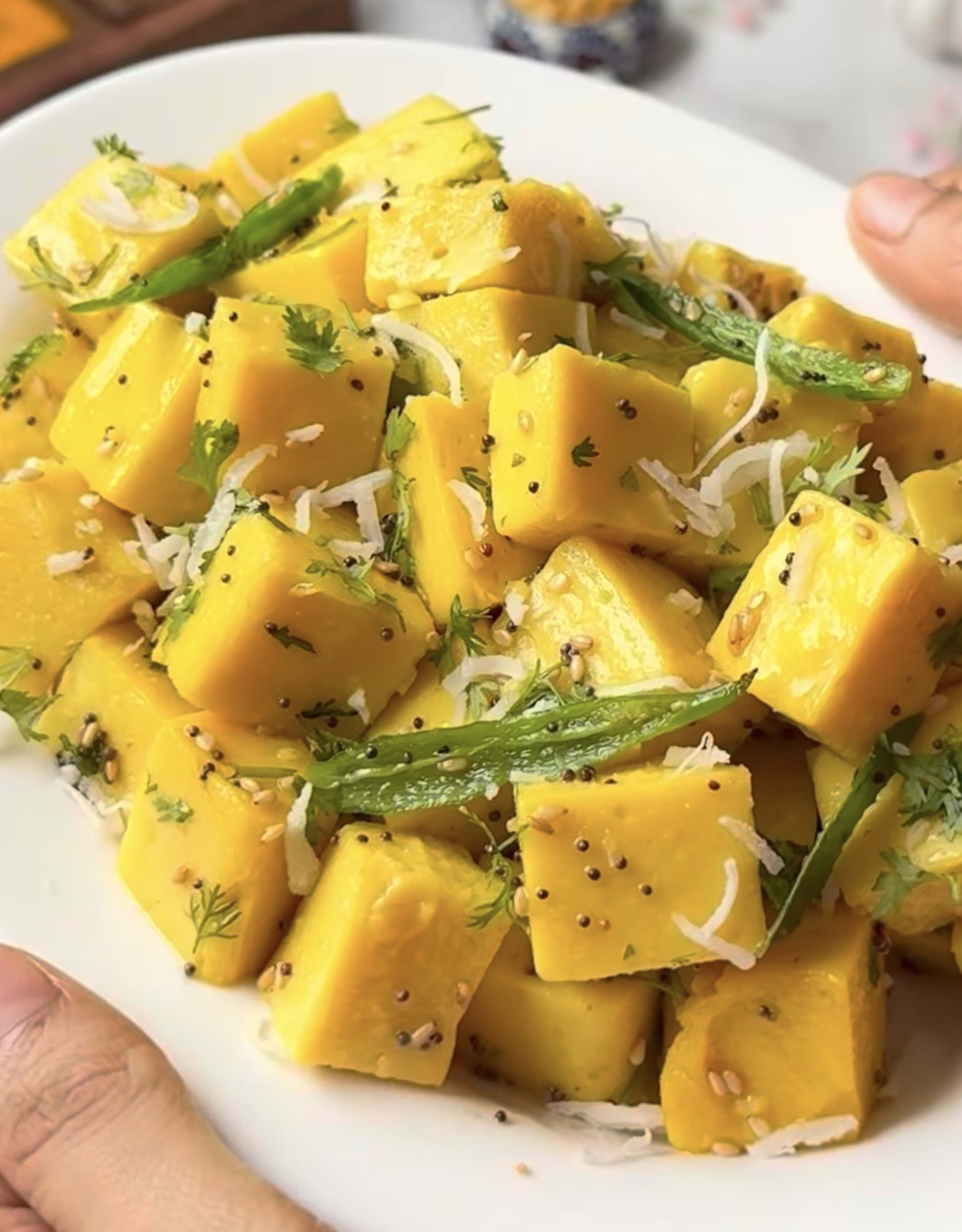 Khandavi Bites