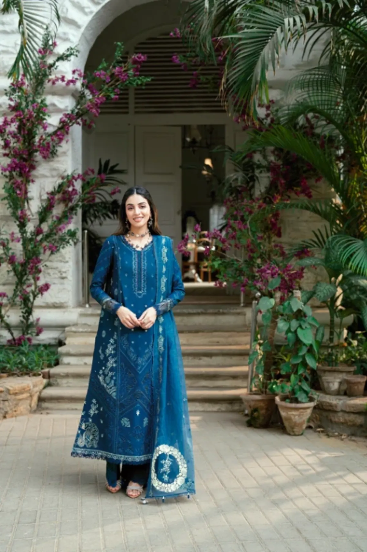 Qalamkar Luxury Lawn 8