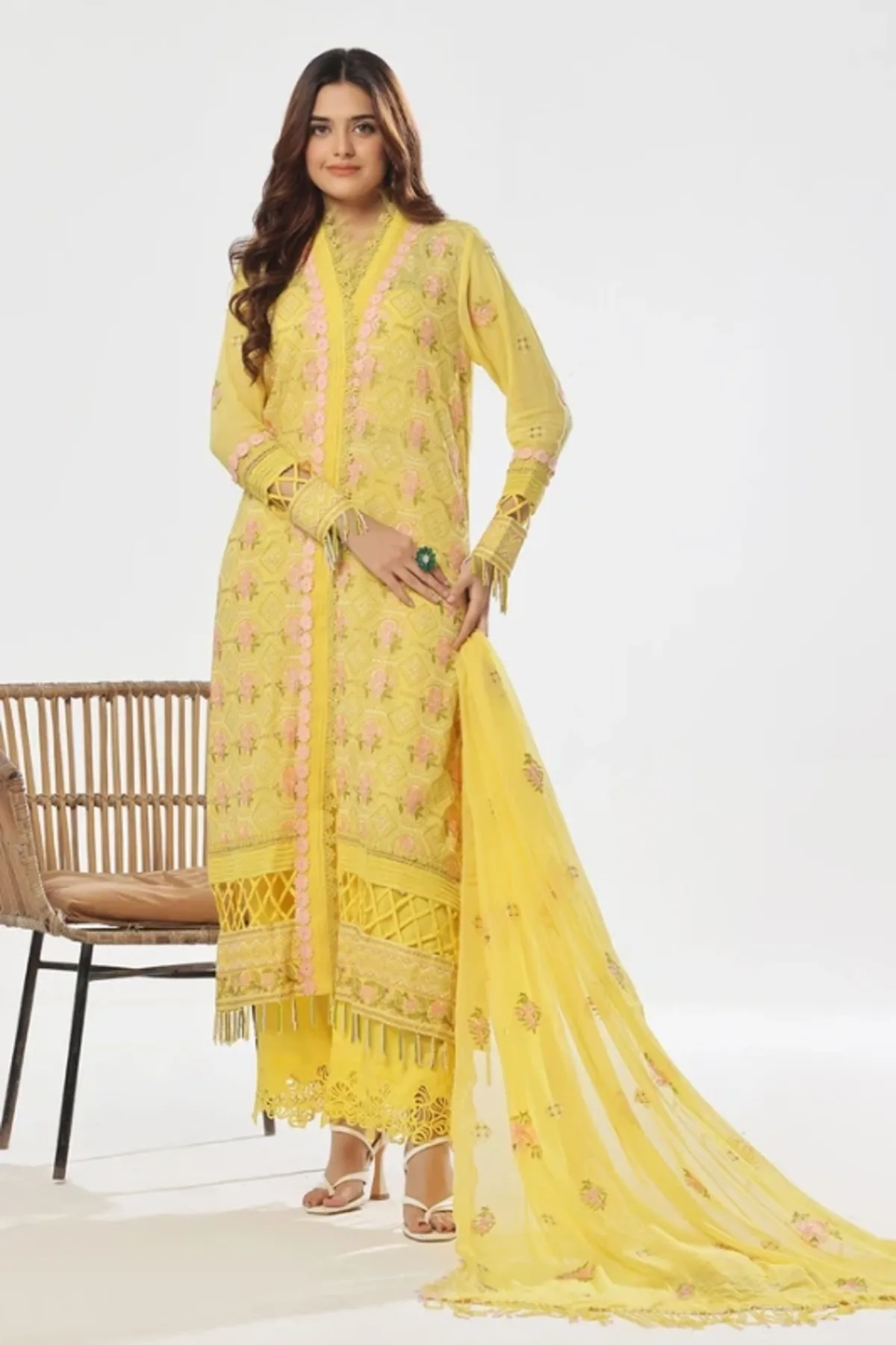Gul Ahmed Premium Luxury 2025 11