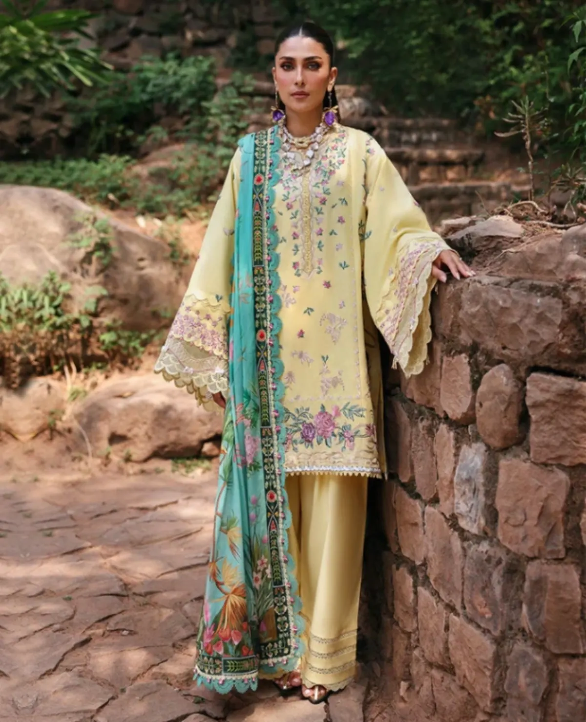 Republic Talia  Summer Lawn 2025 3