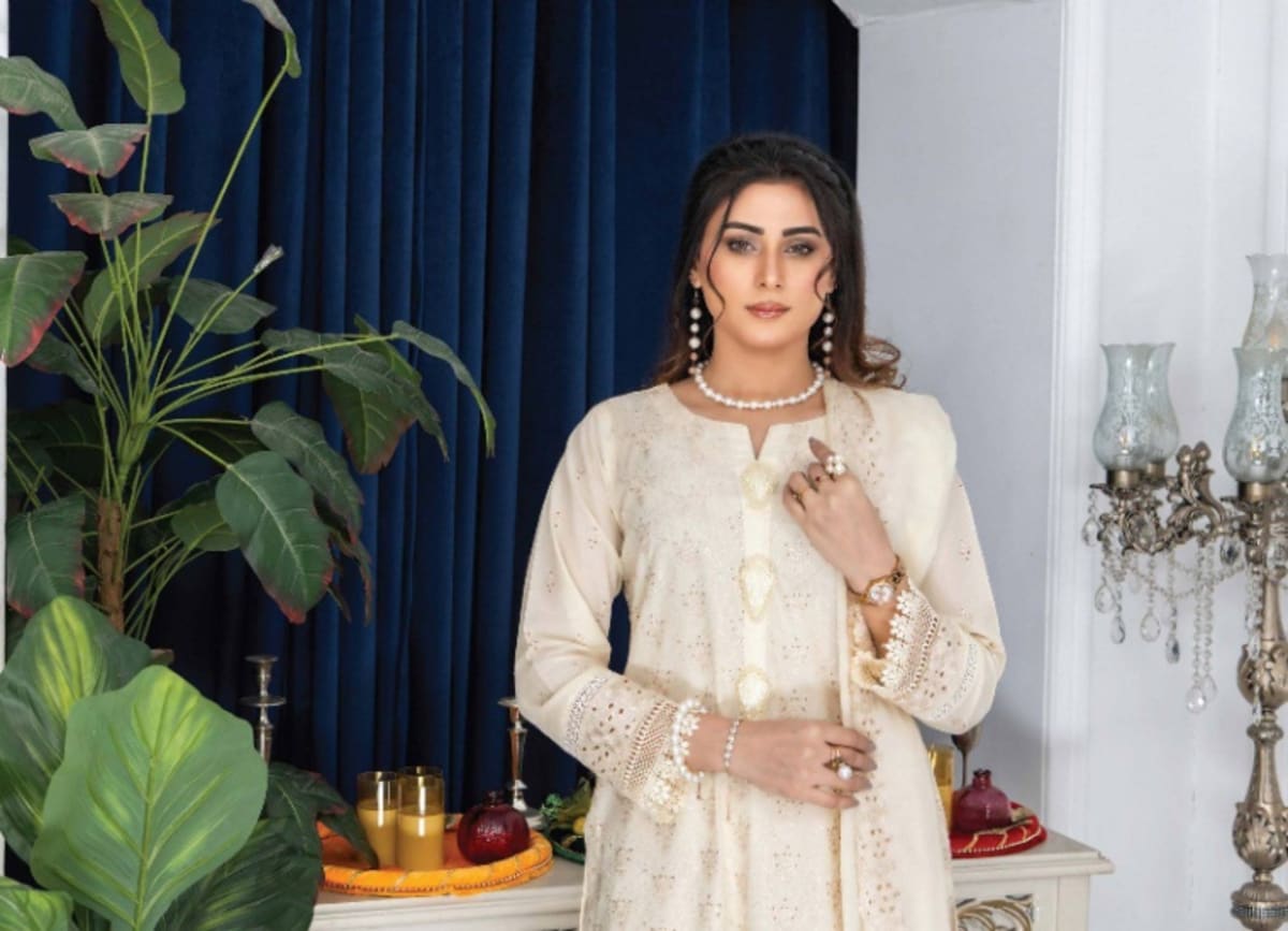 Meraki by Riaz Arts | Chikankari Lawn Suit 6