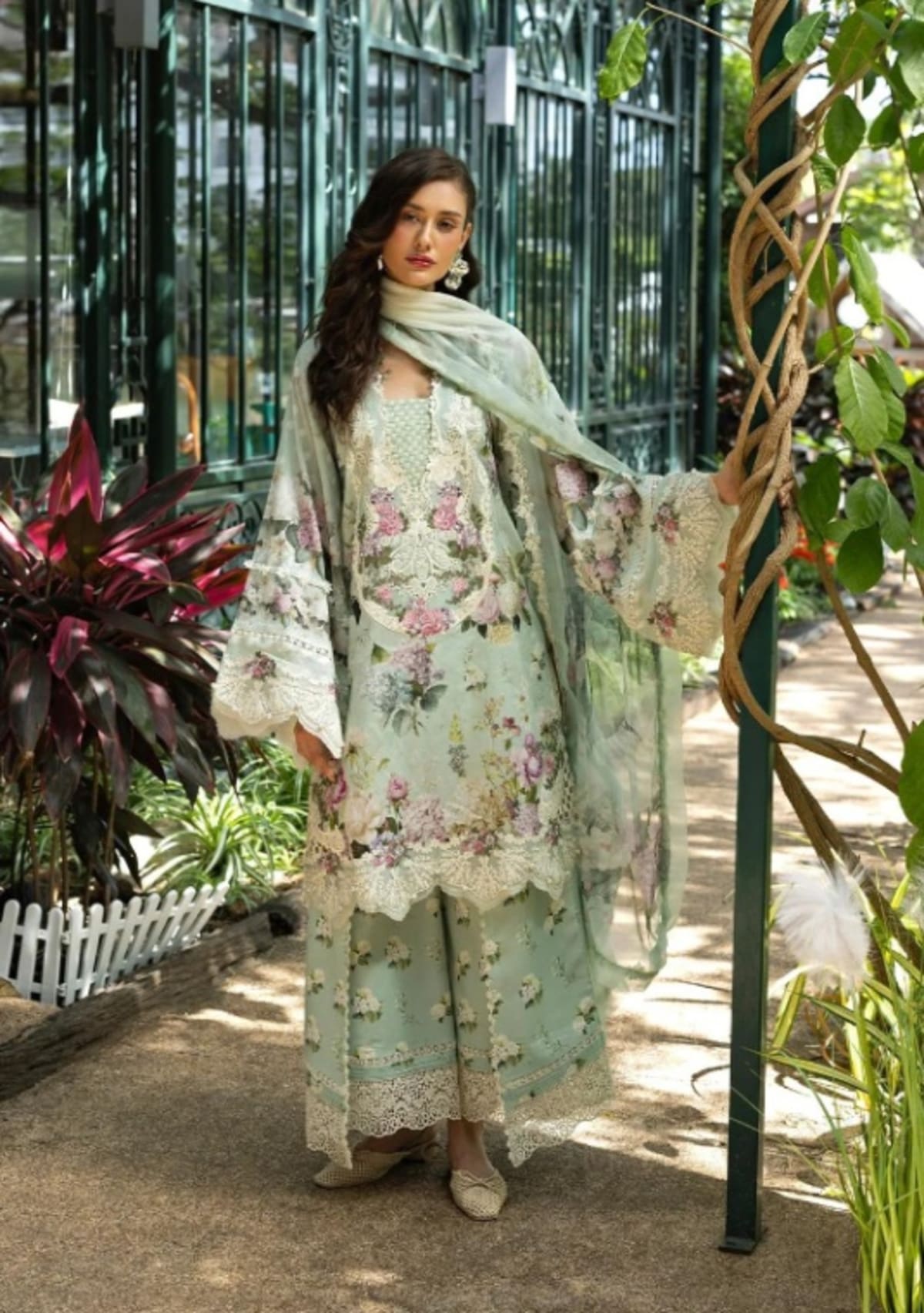 ELAF SIGNATURE EMBROIDERED LAWN'26 10