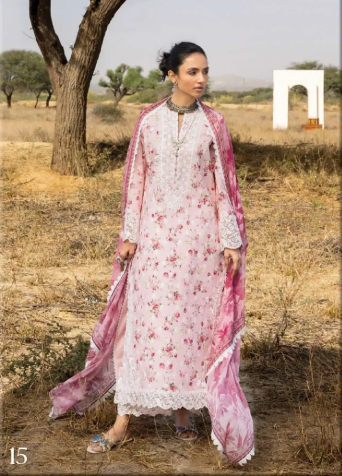 Zainab Chottani Spring Summer