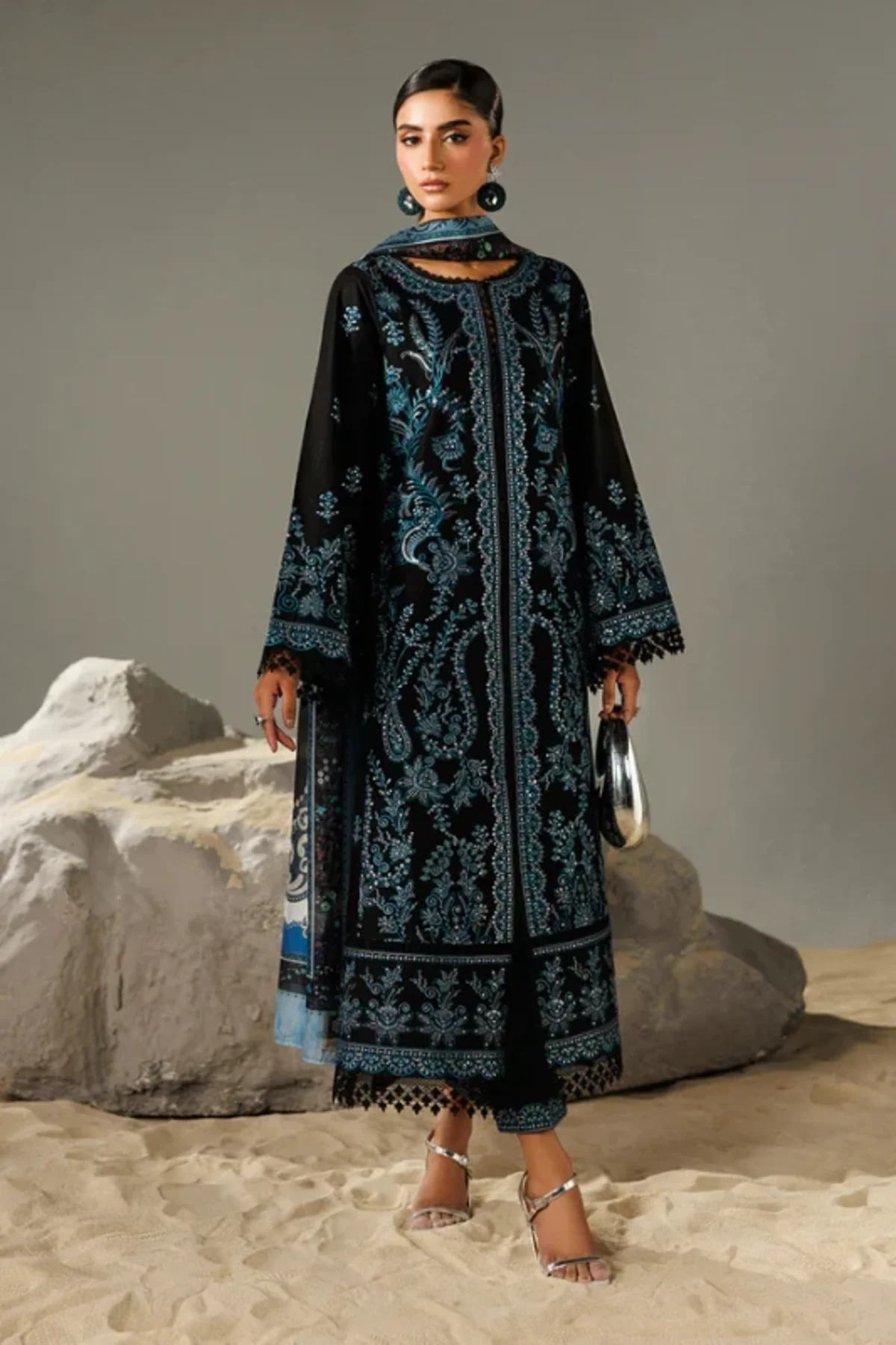 Mizaj By ESRA Luxury Lawn'26