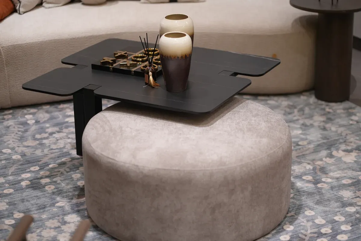 The Obsidian table