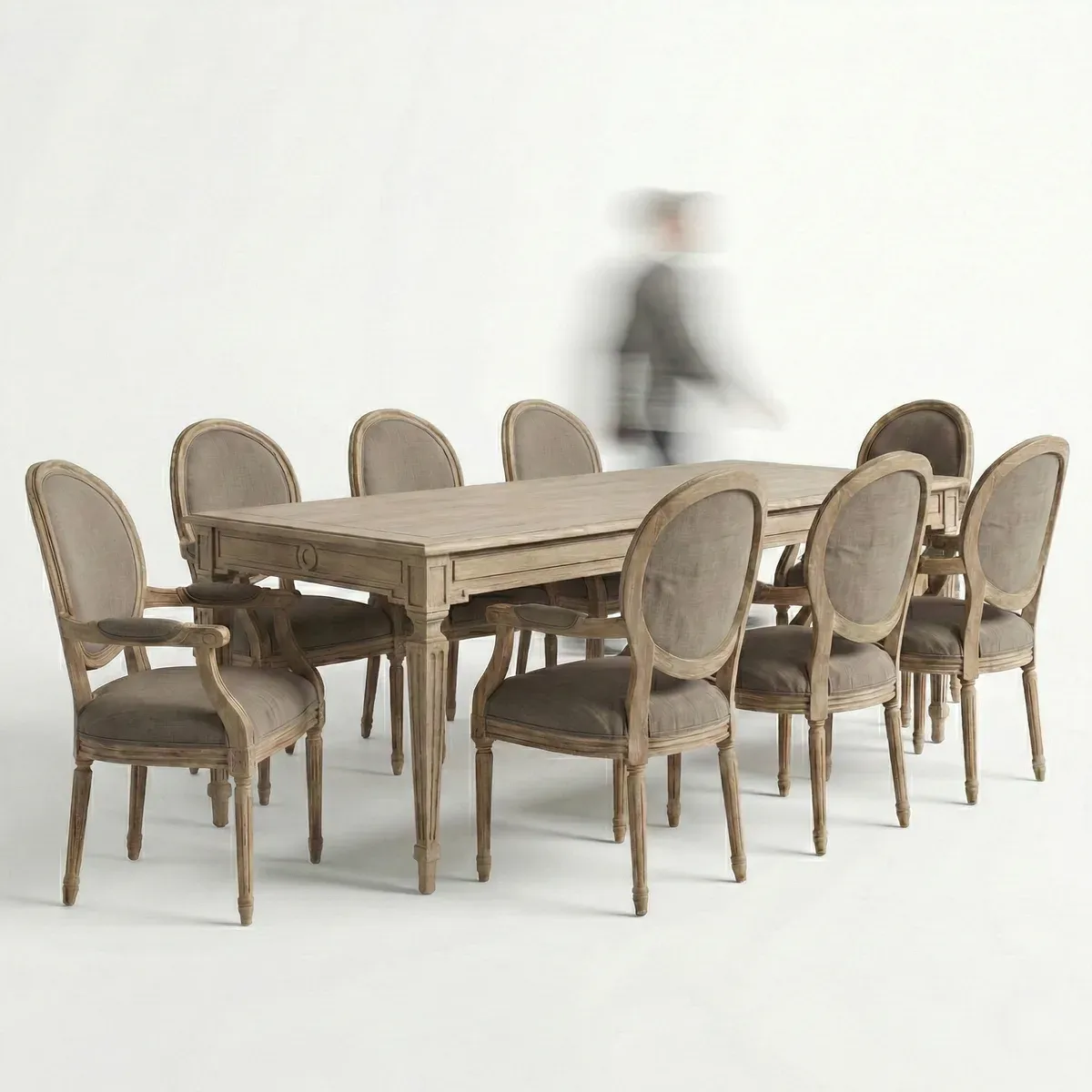 The verve Dining Table