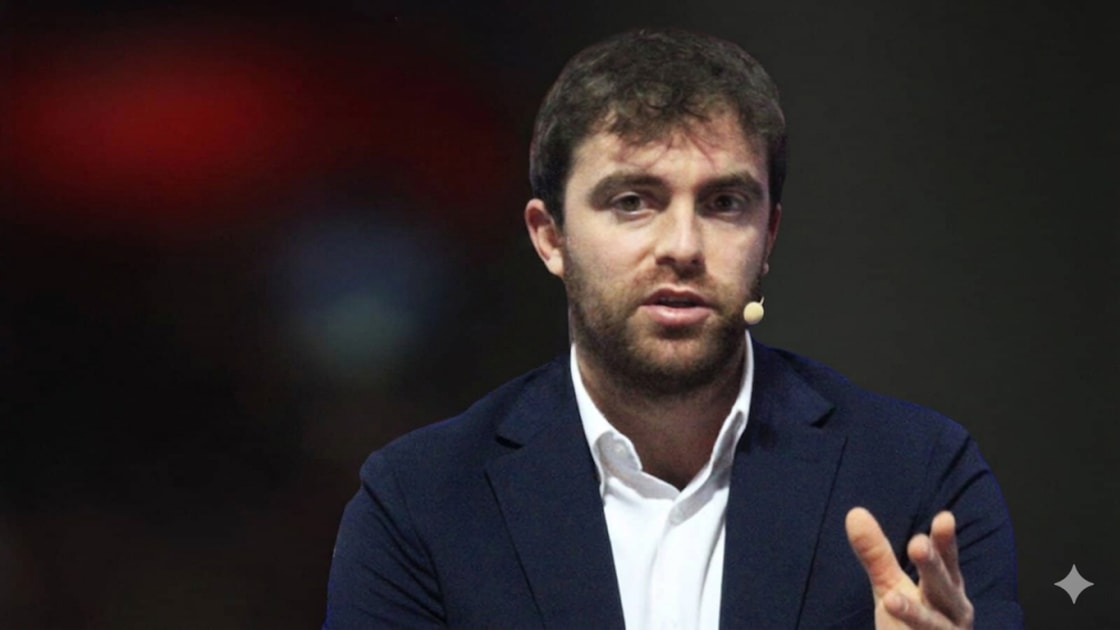 Fabrizio Romano's Love Life: Man Utd Transfer RUINED His Date!