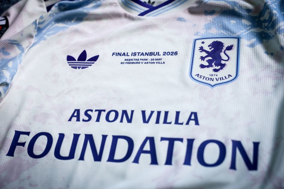 Aston Villa forced kit change for Europa League final