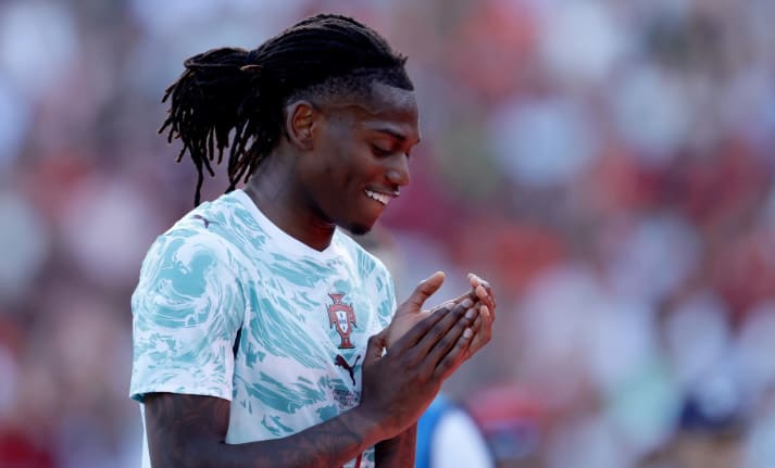 Rafael Leao red card sparks Arsenal transfer talk after World Cup warm‑up bust‑up