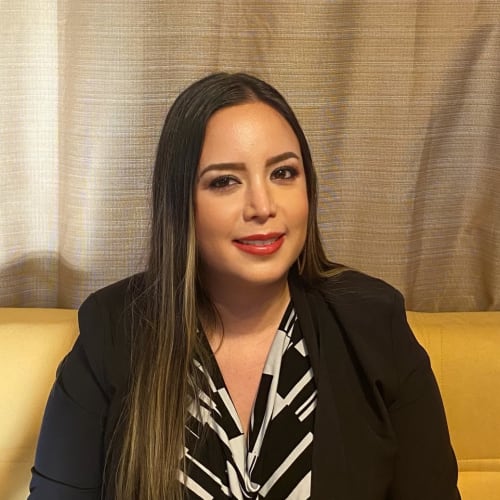Cynthia Cifuentes, LMHC
