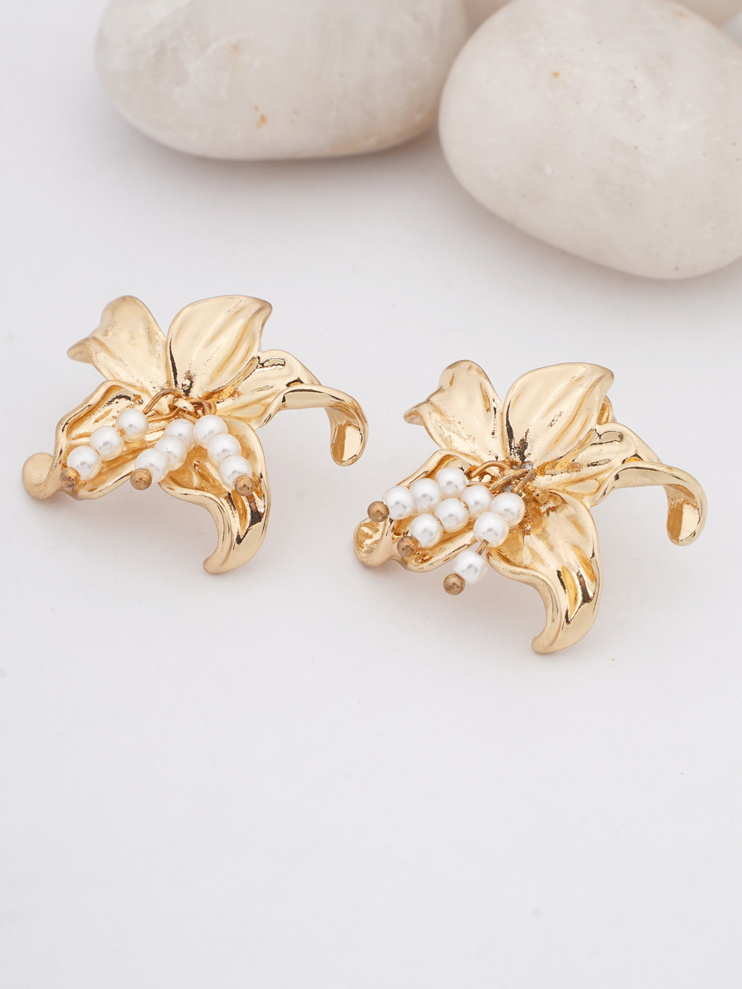 Pearl Cluster Floral Stud Earrings