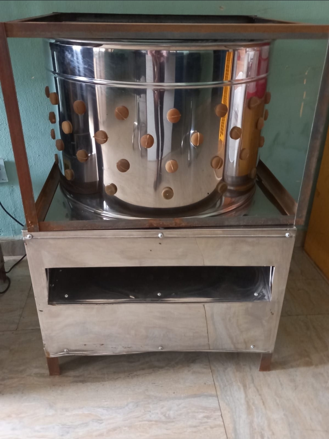 Defeathering Machine (Medium) 2