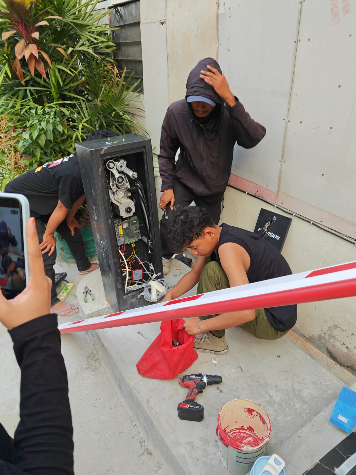 Palang Parkir Jambi dan Barrier Gate Otomatis