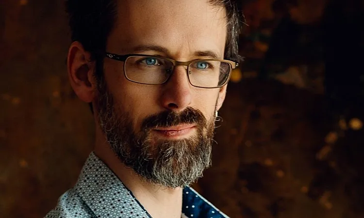 Artist photo Aurélien Claranbaux