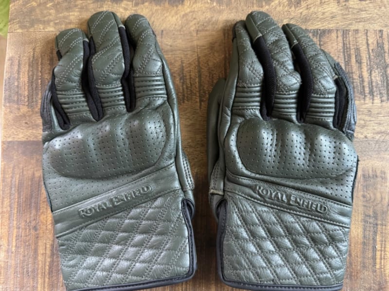 Royal Enfield Bravado Gloves - Olive & Black