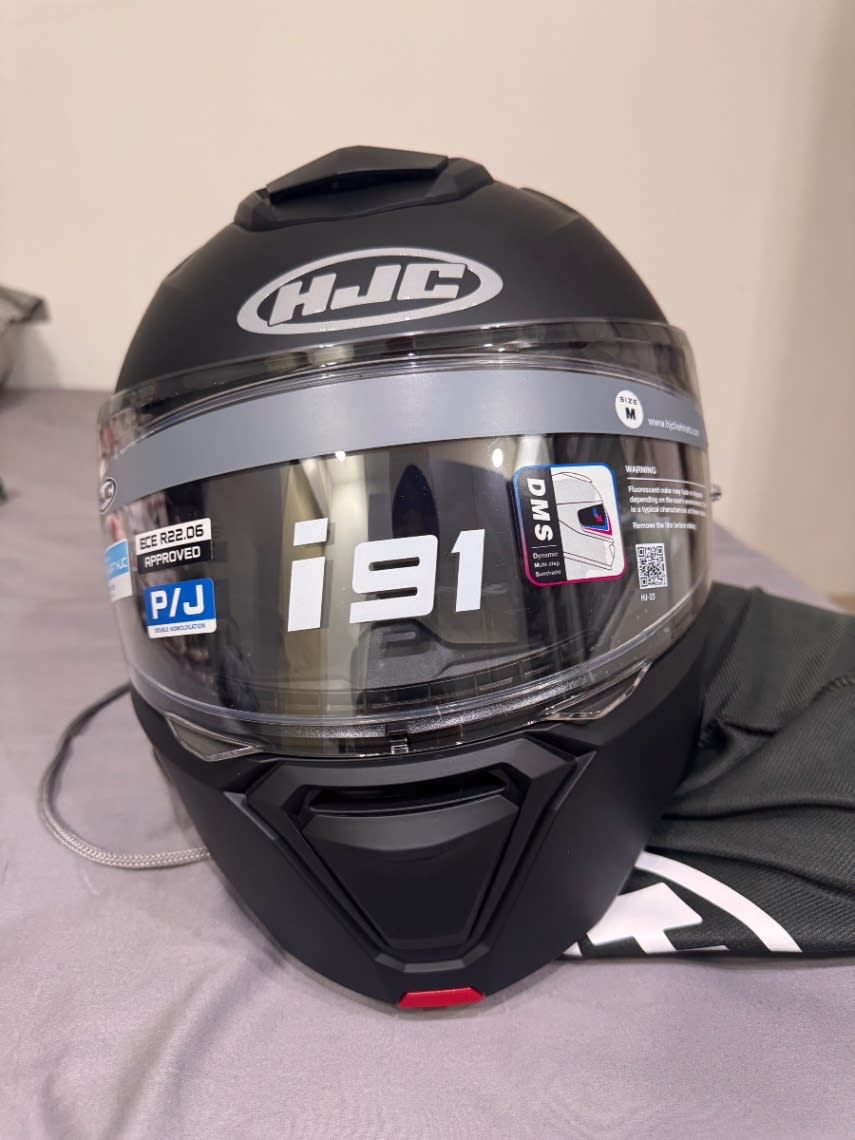 Brand NEW HJC Modular Helmet