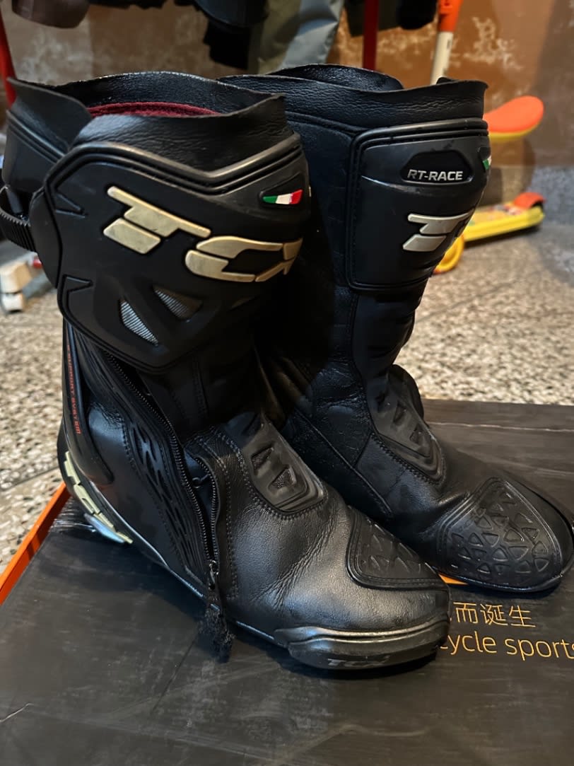 TCX racing boots EU 42 US 8.5