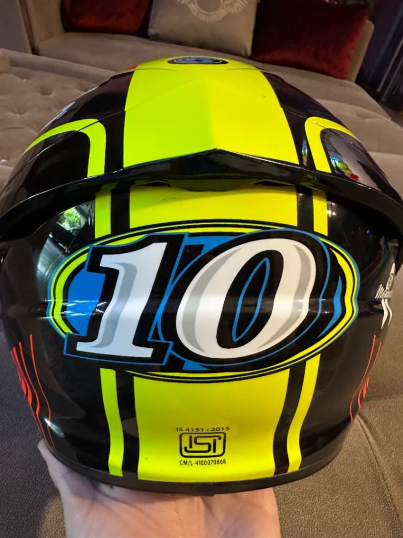 KYT NF-R helmet size M - Photo 3