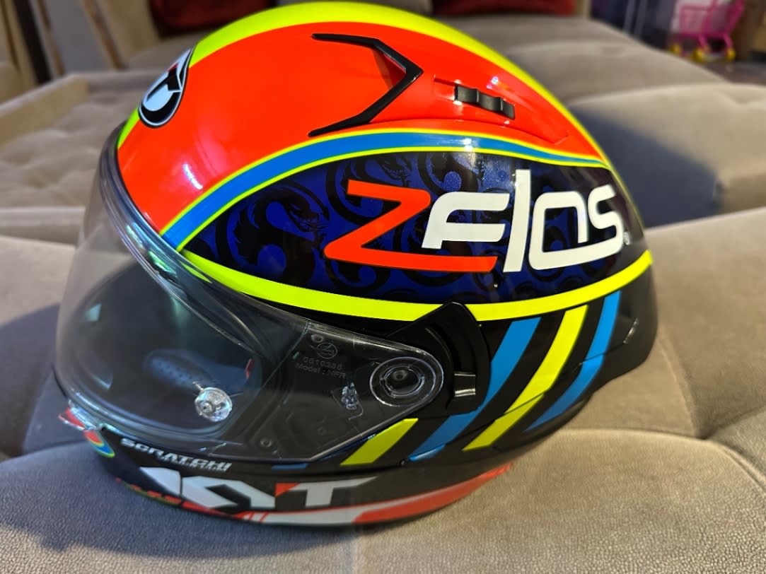 KYT NF-R helmet size M - Photo 2
