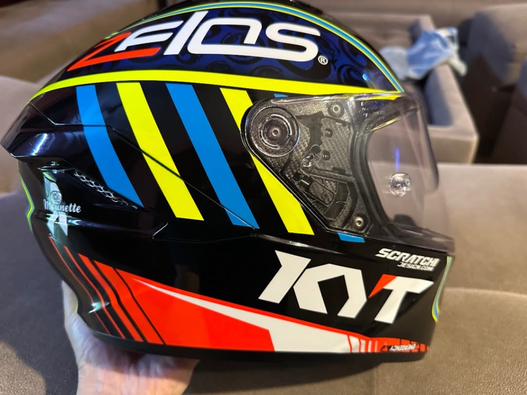 KYT NF-R helmet size M - Photo 4