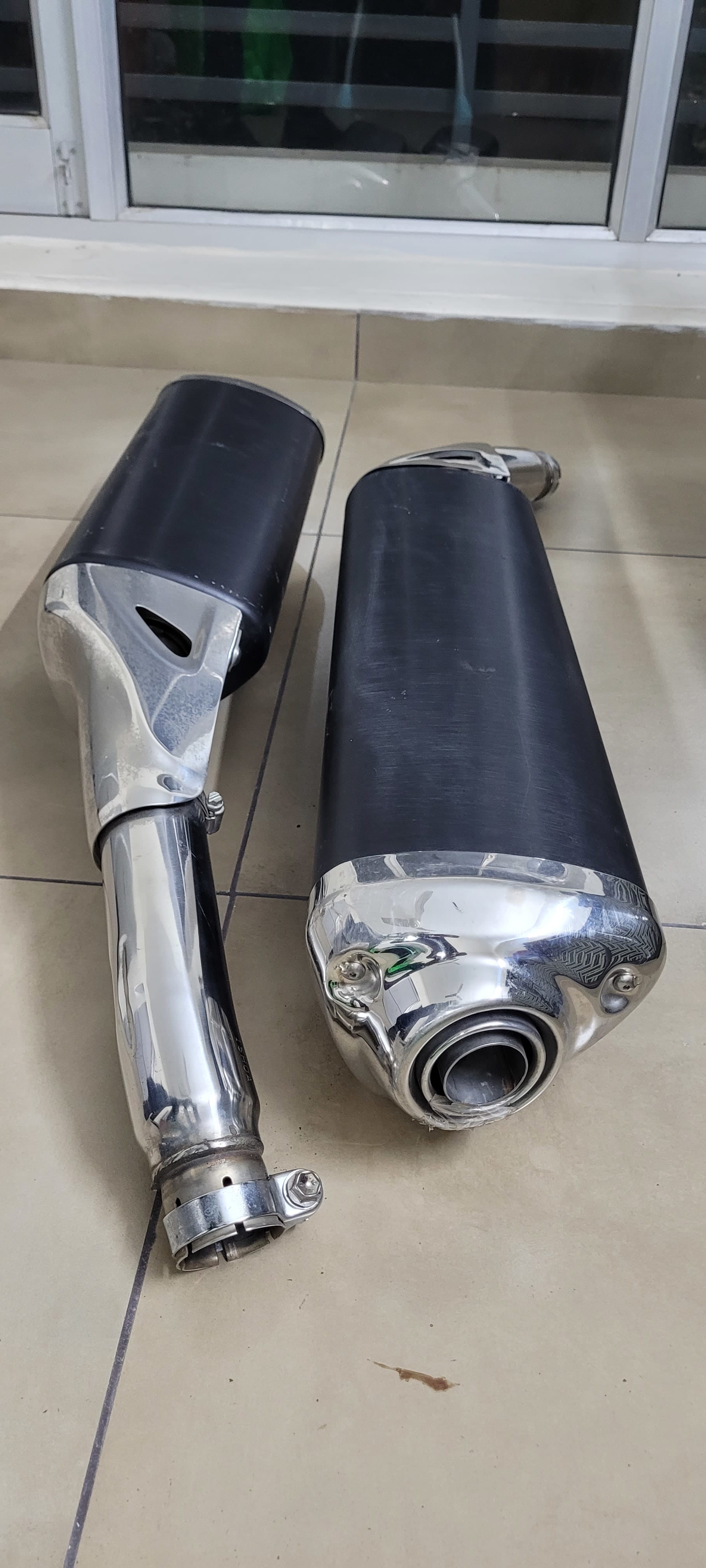 SUZUKI HAYABUSA Gen 2 exhausts