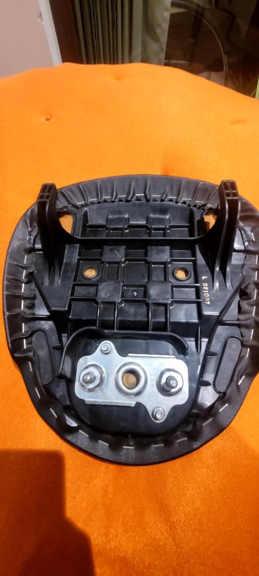 Hayabusa Gen 2 rear seat - Photo 2