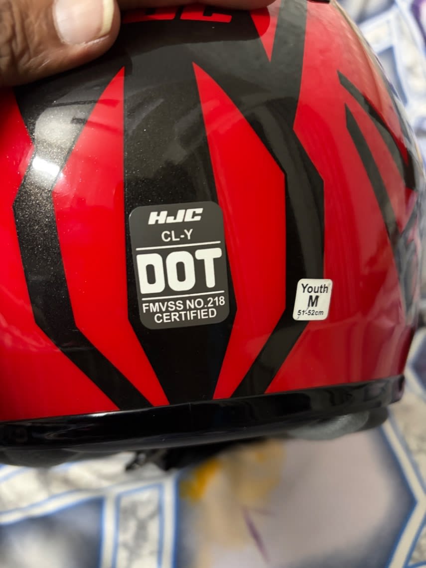 Size 51-52, youth helmets for kids upto 8 yrs. - Photo 2