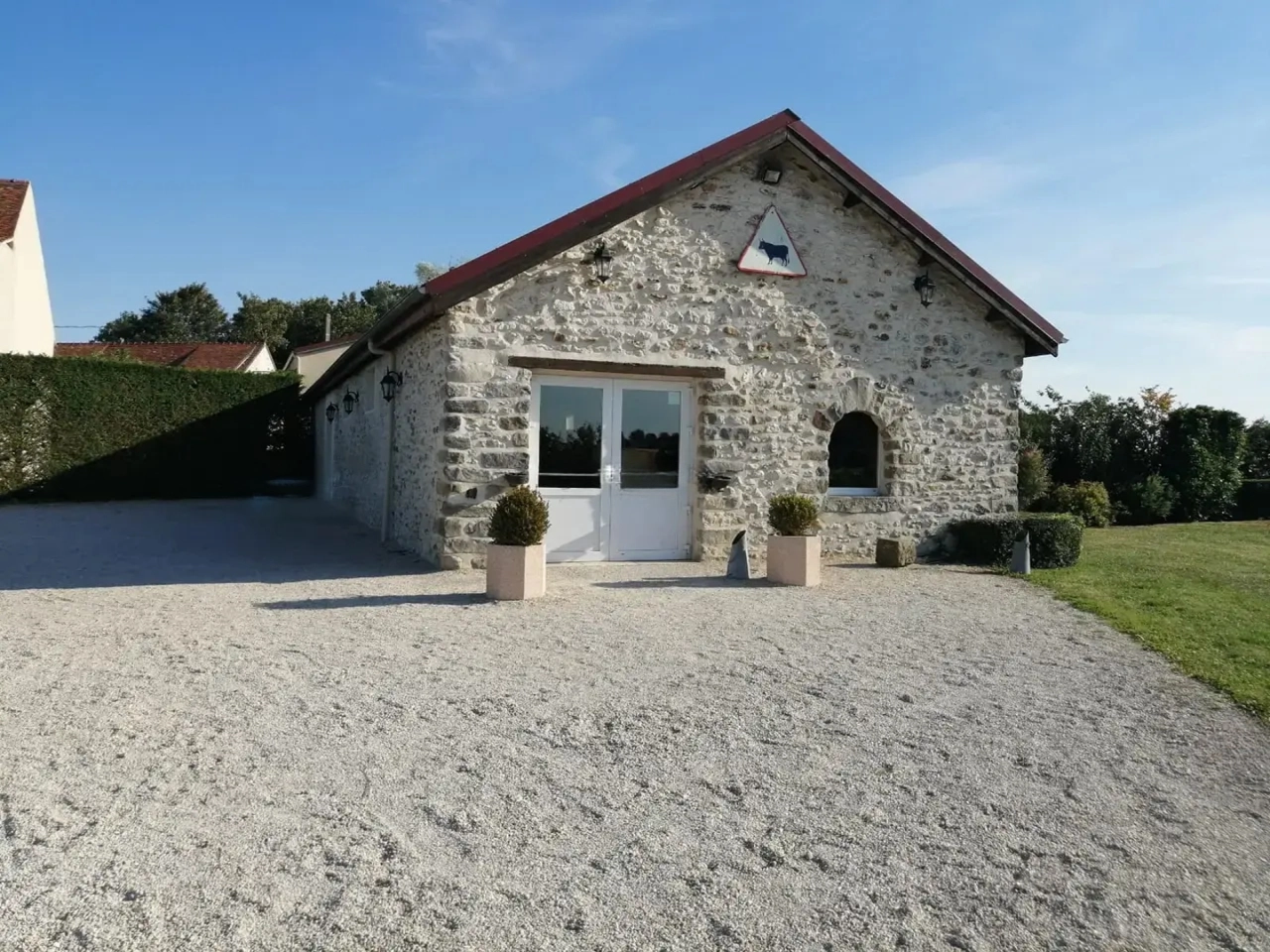 La Grange aux Bœufs, Pécy