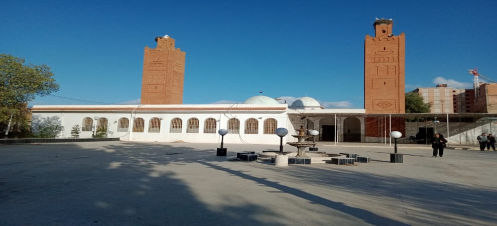 مسجد النور ابو تاشفين