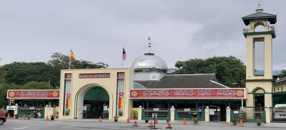 Masjid Al-Mukminun USJ 2