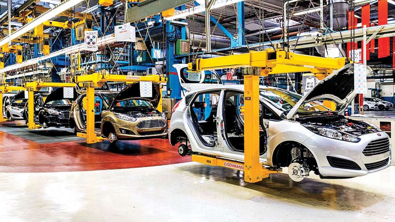 Indian automobile industry grows 19% to Rs 10.22 lakh crore in FY24