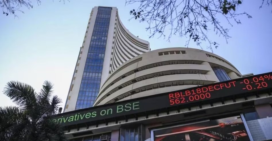 Indian Markets reach new highs: Sensex touches 83,184, Nifty 25,445