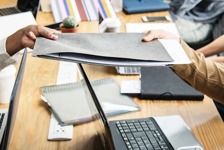 Gezocht wordt naar een professionele schoonmaakonderneming die actief is in de Randstad. Neem contact op via Brookz