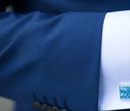 Onderhandelingen over garanties en zekerheidstelling kunnen worden opgelost met een Warranty & Indemnity-verzekering. Lees dit blogartikel op Brookz