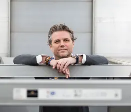 Ron Reinders verkocht een meerderheidsbelang van 60% in zijn bedrijf Racetrailer.com aan Movico om vervolgens samen verder te groeien.